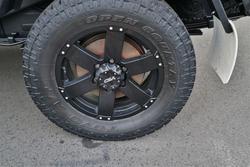 2023 Toyota
Hilux 4x4 2.8L DSL S/C/C 6AT SR
