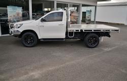2023 Toyota
Hilux 4x4 2.8L DSL S/C/C 6AT SR