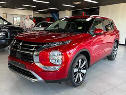 2025 Mitsubishi
Outlander Aspire