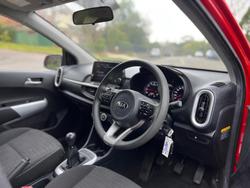2020 Kia
Picanto S