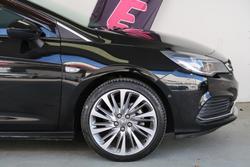 2017 Holden
Astra RS-V