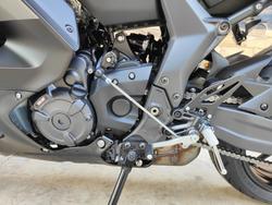 2025 YAMAHA YZF-R7 LAMS ROAD BLACK