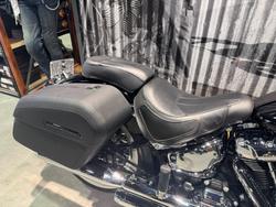2020 Harley-davidson FLDE DELUXE (107) Vivid Black