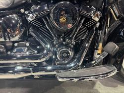 2020 Harley-davidson FLDE DELUXE (107) Vivid Black