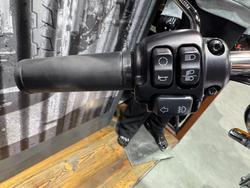 2020 Harley-davidson FLDE DELUXE (107) Vivid Black
