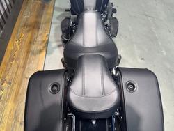 2020 Harley-davidson FLDE DELUXE (107) Vivid Black