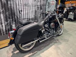 2020 Harley-davidson FLDE DELUXE (107) Vivid Black