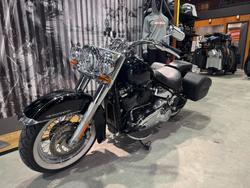 2020 Harley-davidson FLDE DELUXE (107) Vivid Black