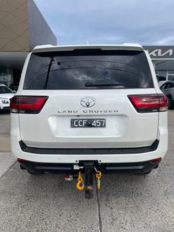 2022 Toyota
Landcruiser GXL