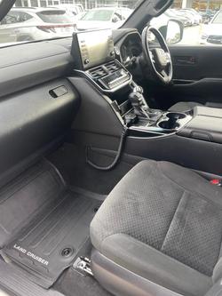 2022 Toyota Landcruiser GXL