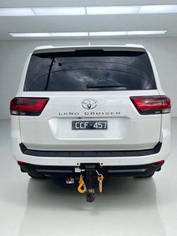 2022 Toyota Landcruiser GXL