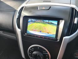 2020 Isuzu
MU-X Onyx Edition