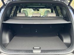 2025 Hyundai
                Tucson Premium