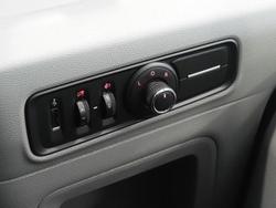2025 LDV
Deliver 9