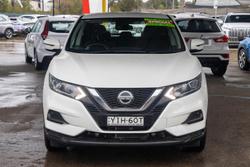 2018 Nissan
QASHQAI ST