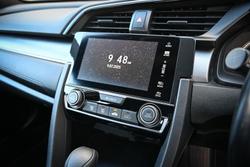 2017 Honda
Civic VTi-S