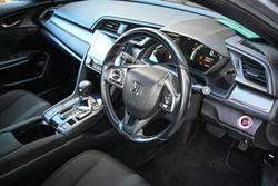 2017 Honda
Civic VTi-S