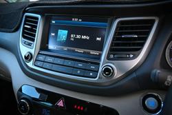 2017 Hyundai
                Tucson Highlander