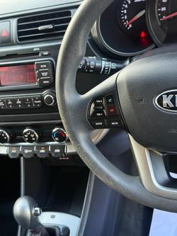 2013 Kia
Rio S