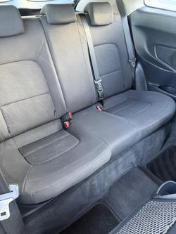 2013 Kia
Rio S