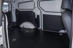 2023 LDV
                G10 +
