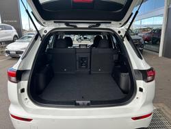 2024 Mitsubishi
Outlander ES