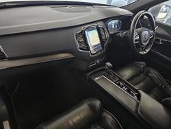 2016 Volvo
XC90 D5 R-Design