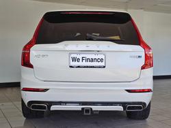 2016 Volvo
XC90 D5 R-Design