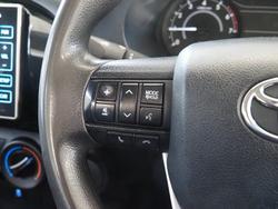 2016 Toyota
Hilux Workmate