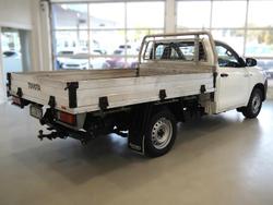2016 Toyota
Hilux Workmate