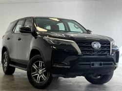 2023 Toyota
Fortuner GX