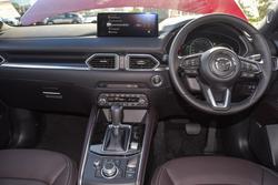 2025 Mazda
CX-5 G35 Akera