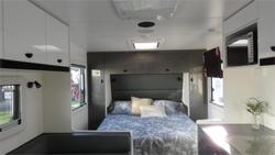 2025 Viscount V Series Premium Pack