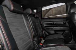 2019 Mitsubishi
Outlander Black Edition