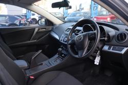 2011 Mazda
3 Neo