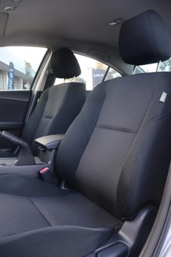 2011 Mazda
3 Neo