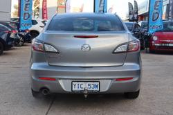 2011 Mazda
3 Neo