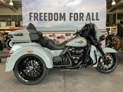2025 Harley-davidson FLHTCUTG TRI GLIDE U/CLC 114 BILLIARD GREY