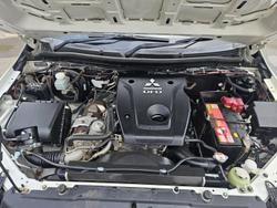 2017 Mitsubishi
                Triton GLX+