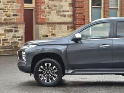 2022 Mitsubishi
Pajero Sport GLS