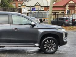 2022 Mitsubishi
                Pajero Sport GLS