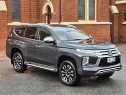 2022 Mitsubishi
Pajero Sport GLS