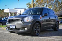 2013 MINI
Countryman Cooper D