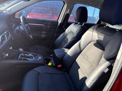 2022 Mazda
CX-5 Touring