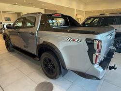 2022 ISUZU
D-MAX X-TERRAIN (4x4)