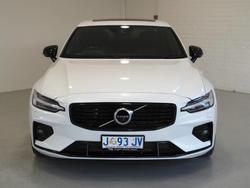 2020 Volvo
                S60 T5 R-Design