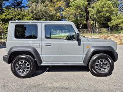 2024 Suzuki
Jimny GLX