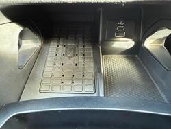 2024 Ford
Everest Sport