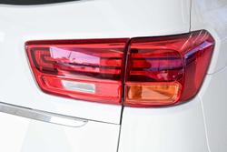 2020 Kia
Carnival S