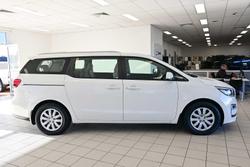 2020 Kia
Carnival S